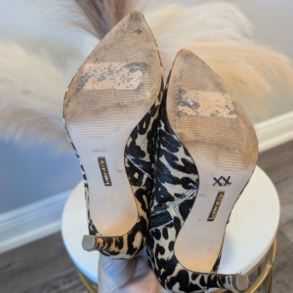 Louise et Cie Black and Cream Ankle Booties - Picture 7 of 10